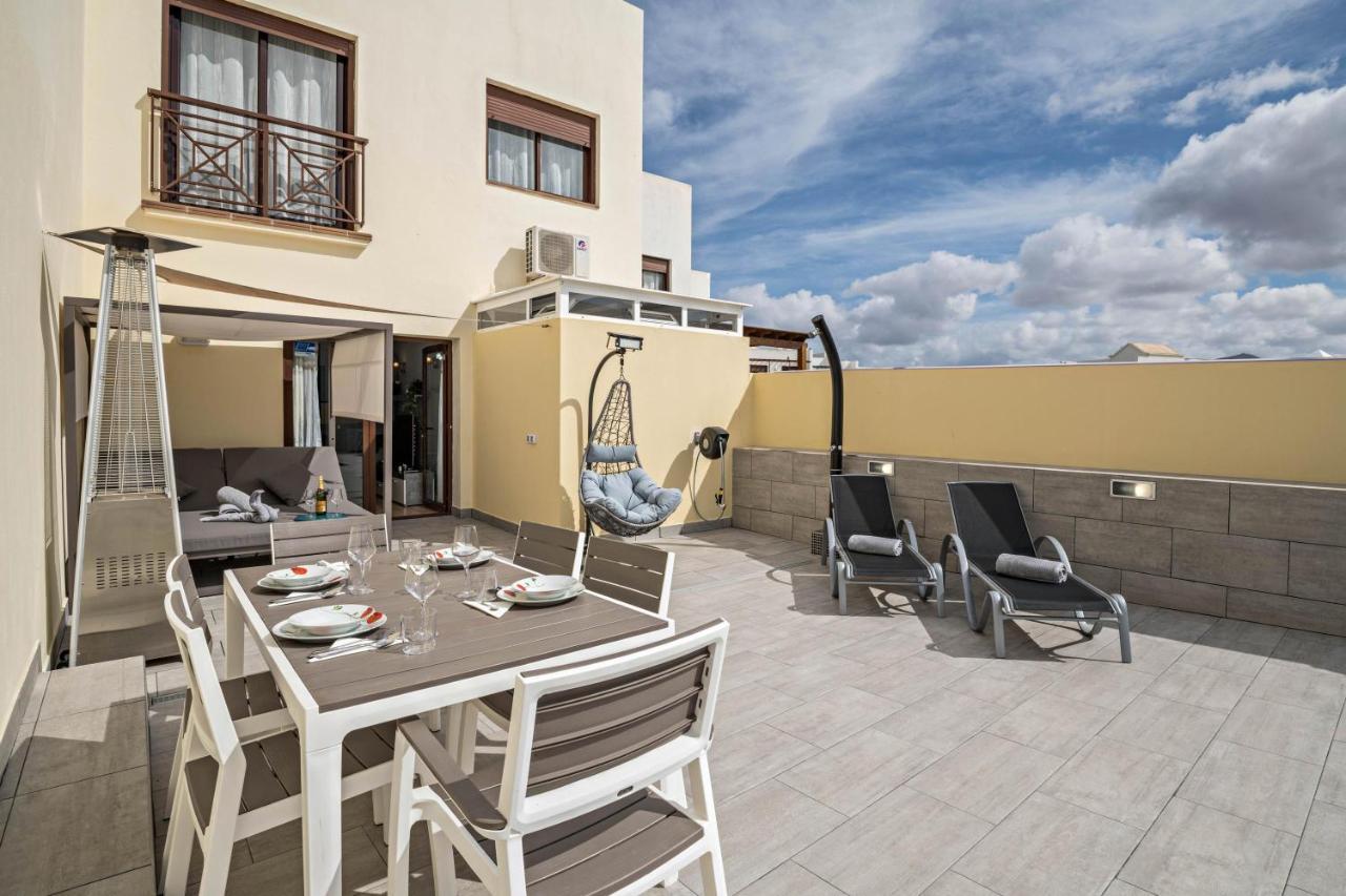 Villa Beatrice Playa Blanca  Extérieur photo